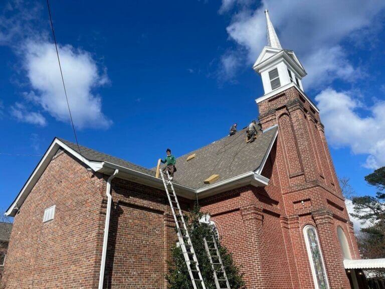 Finding a Memphis Roofing Company for Churches